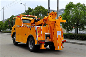 右安门高速路拖车费